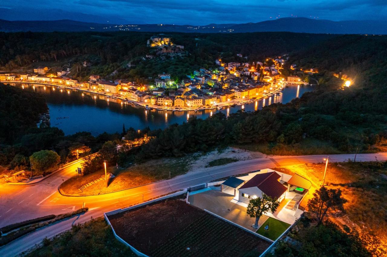 Holiday Home Figurica Novigrad  ภายนอก รูปภาพ