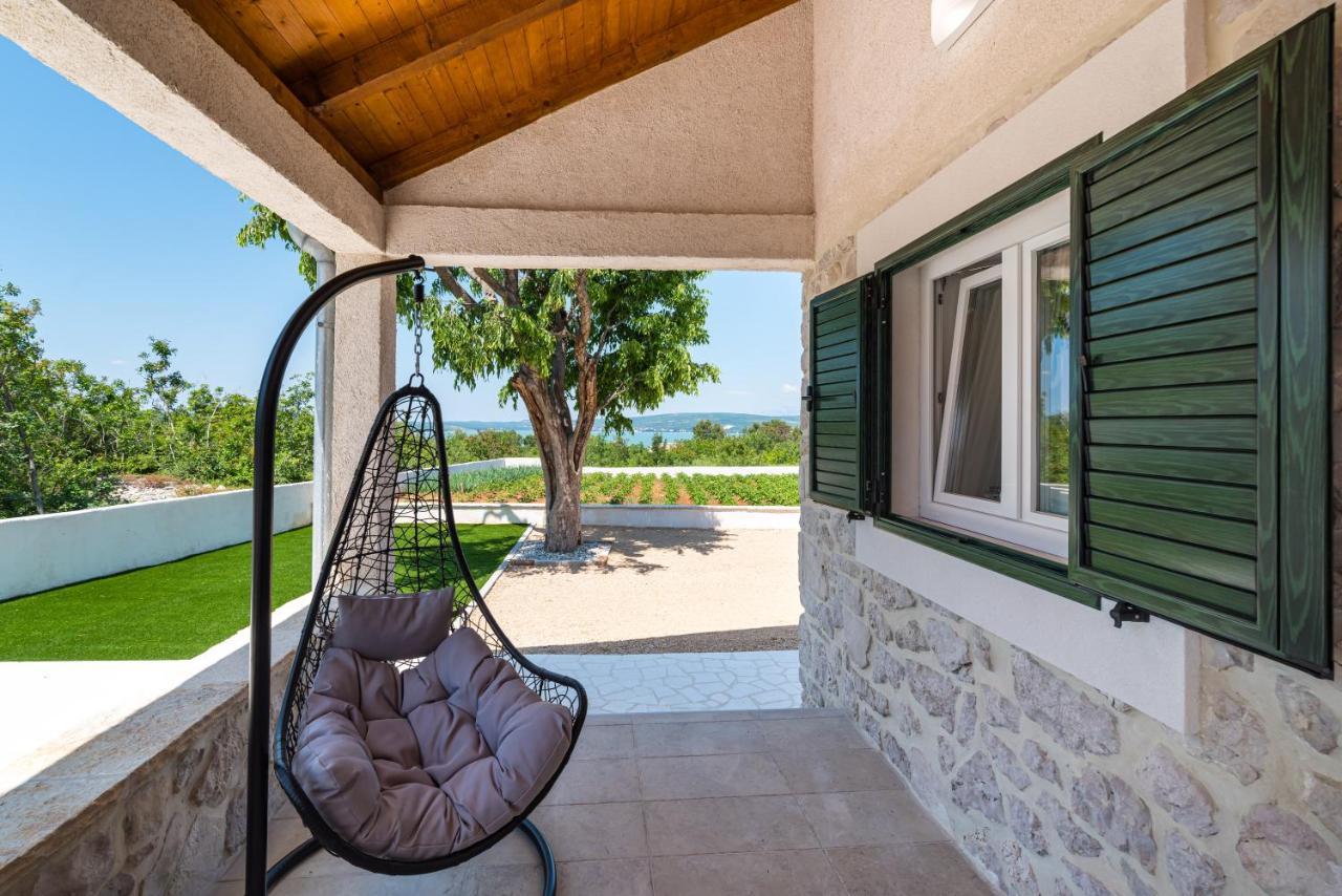 Holiday Home Figurica Novigrad  ภายนอก รูปภาพ