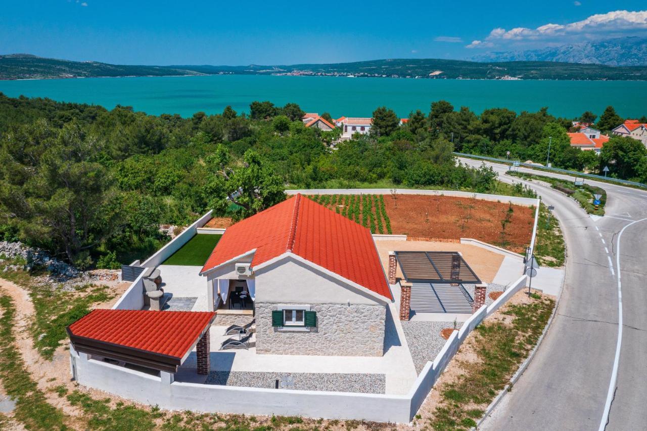 Holiday Home Figurica Novigrad  ภายนอก รูปภาพ